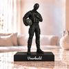 Flowman Militair – beeldje met persoonlijke tekst – Galaxy Black met groene helm – conceptafbeelding