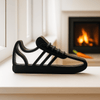 Minimalistische Sneaker – Moderne decoratie in Adidas - style silhouet - 3dbende