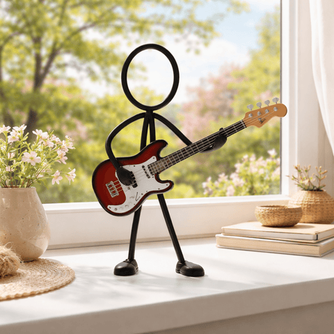 Tweede keus: Stickyman Bassist met 5-snarige basgitaar – 30 cm (voorbeeld van het ontwerp)