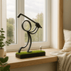 Zwarte Stickyman Golfer van 20 cm op een voetstuk met kunstgras, tee en golfbal